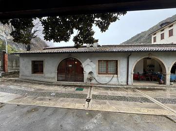 2 LOCALI A VITTORIO VENETO