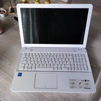 Asus VivoBook Max X541N HDMI