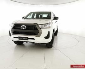 Toyota Hilux HI LUX 4X2 - 4X4 2.4D M DC 4WD C...