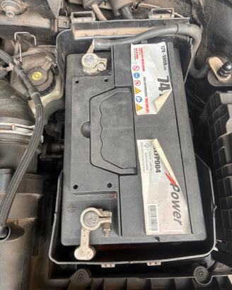 Batteria 74ah  680en