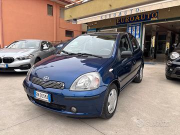 Toyota Yaris 1.0i 16V cat 5 porte Sol-2000