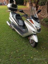 Moto Yamaha Majestic 