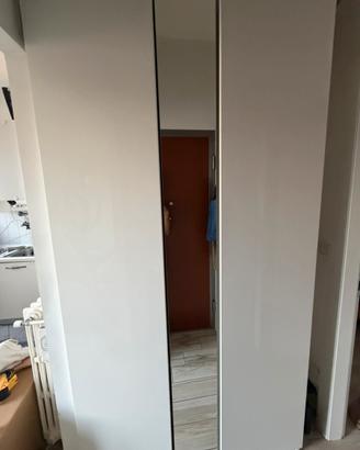 Armadio ikea con specchio