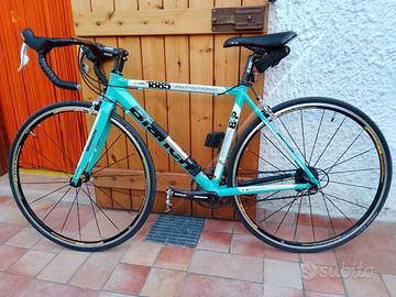 Bici Bianchi ALU/CARBON 7000