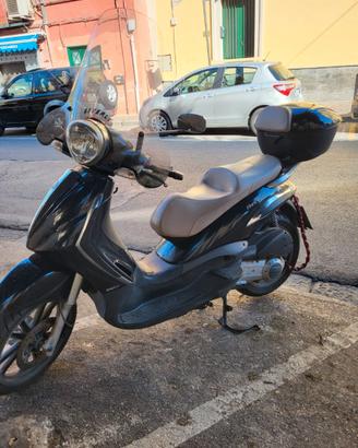Piaggio Beverly Tourer 250