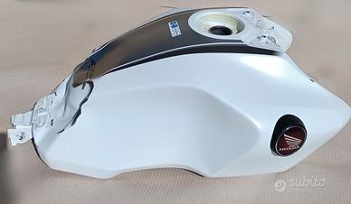 Serbatoio  bianco Honda CB1000R 2020