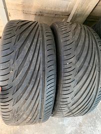 Gomme 245/40/18