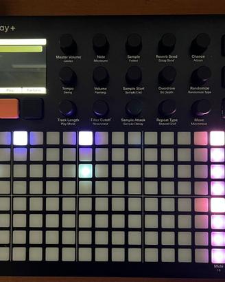 Polyend Play Plus