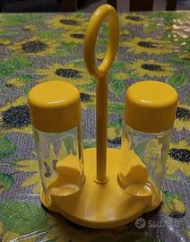 Oliera in vetro e plastica