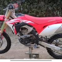 Honda CRF 250 R SOLO 54 H