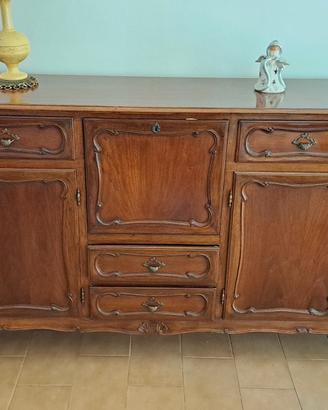 Credenza grande in legno stile Luigi XV, capiente