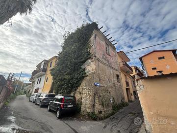 RUSTICO A MARANO DI NAPOLI