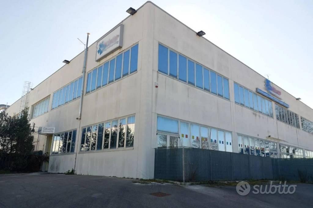 Immobile in asta di 466 m² a Jesi - Vista 5