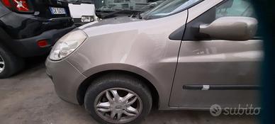 RENAULT CLIO 2008 - PARAFANGO SINISTRO