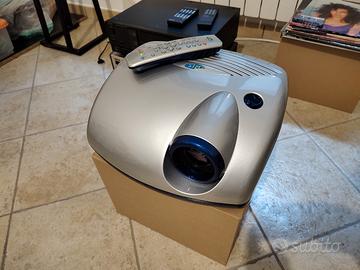 Proiettore Sim2 Grand Cinema HT200