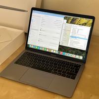 Macbook Air 13" CONSEGNA DOMIC. 256GB + ABODE