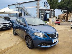 Lancia Ypsilon 1.0 FireFly 5 porte S&S Hybrid Gold