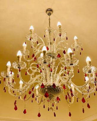 Lampadario classico in cristallo