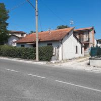 Casa indipendente Scurcola Marsicana (Aq)c