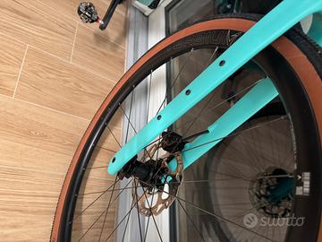 Bianchi Arcadex pro grx 820 luglio 2025