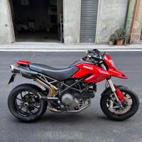 Ducati Hypermotard 796