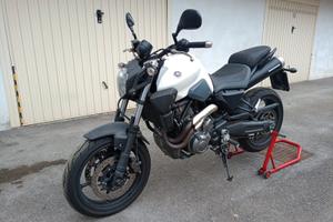Yamaha MT