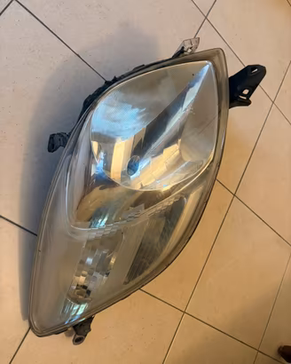 Faro toyota