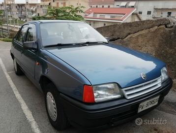 OPEL Kadett E - 1989