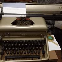macchin da scrivere 