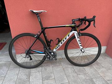 Bici da corsa SCOTT in carbonio + Accessori