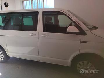 T6 Caravellle 9 posti 2000 TDI