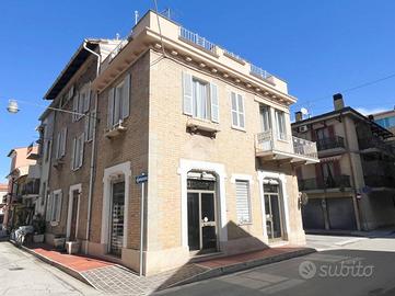 CASA SEMINDIPENDENTE A PORTO SAN GIORGIO