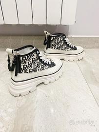 Scarpe con suola alta - 38