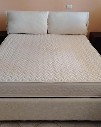 Letto e materasso matrimoniale contenitore