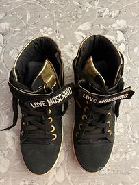 Scarpe Love Moschino