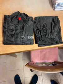 Completi impermeabili