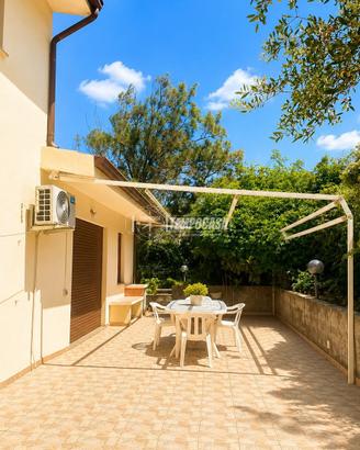 CASA INDIPENDENTE CON GIARDINO - TEULADA