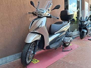 Piaggio Beverly 400 i.e. HPE