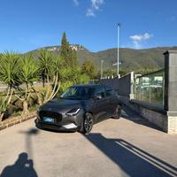 SUZUKI - Swift - 1.2 Hybrid CVT Top