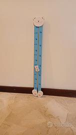 metro da parete in legno bambino