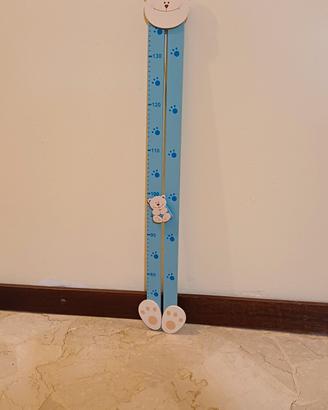 metro da parete in legno bambino