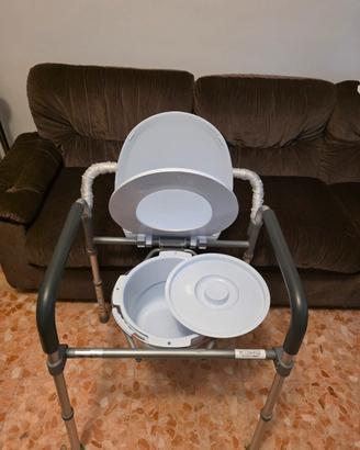 Sedia doccia e wc per anziani invalidi