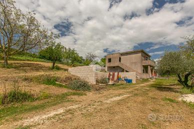 VILLA SINGOLA A FONTE NUOVA