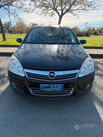 bella opel astra h