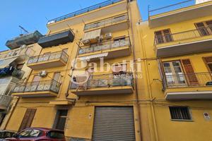 3 vani da definire, zona centrale a/255