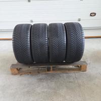 4 gomme Bridgestone 225 40 18  4 stagioni