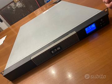 UPS Eaton 5P1550IR gruppo di continuità