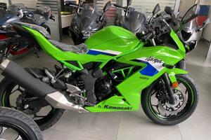 Kawasaki Ninja 125 MY26