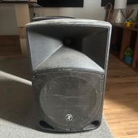 Cassa mackie thump  TH 12 A