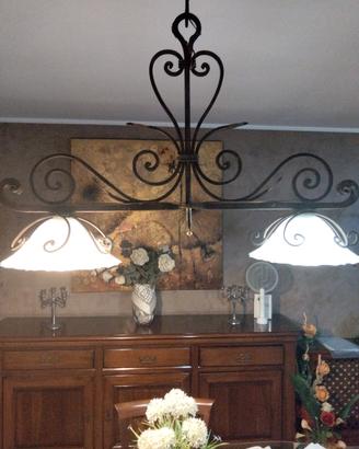 lampadario in ferro battuto